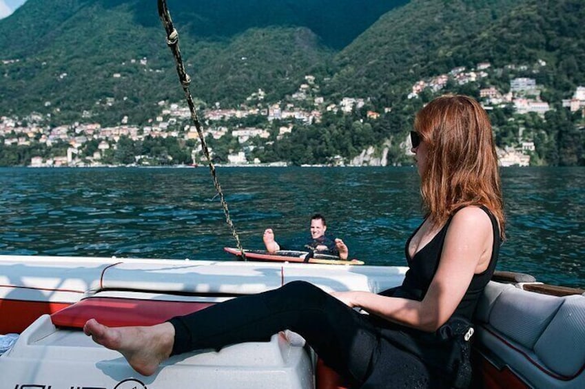 3 hours private wakeboarding boat activity and 45 min wakesurfing
