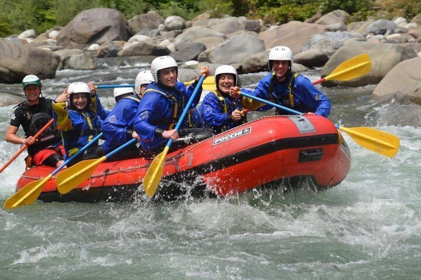 Fum moment during the rafting trip.
