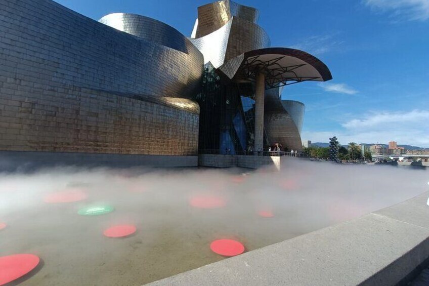 Bilbao City & Guggenheim Museum with Lunch From San Sebastian