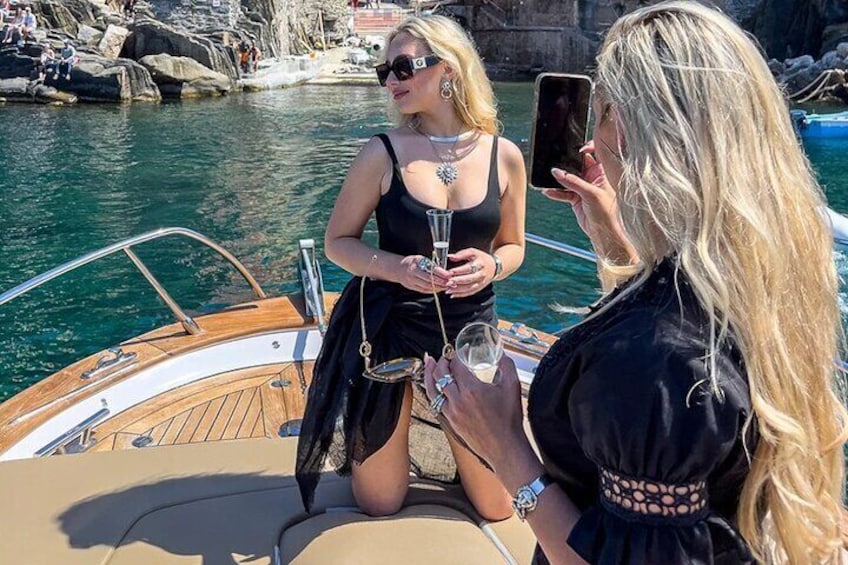 Guests on Mimì 7.5