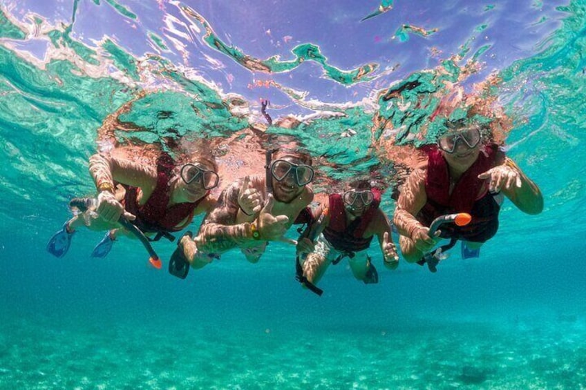 Snorkelling Experience in Leranto Bay