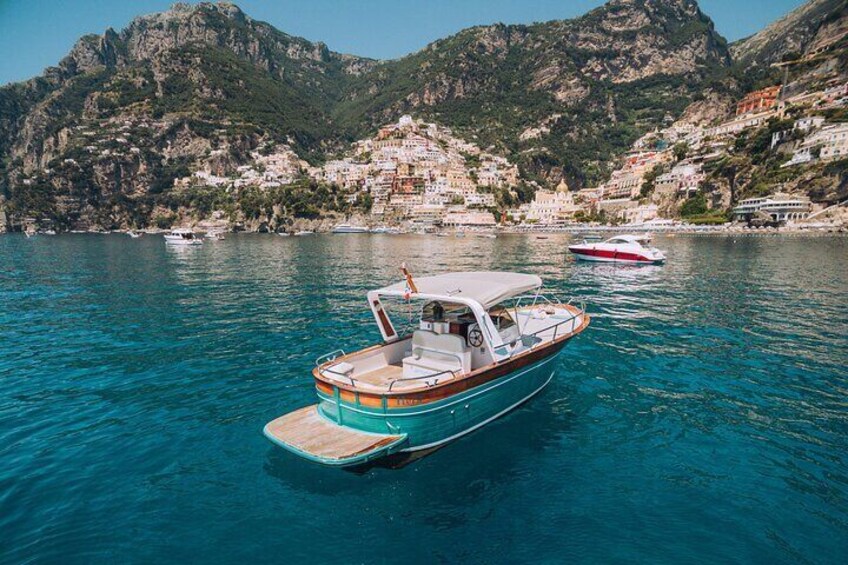 Boat tour Positano