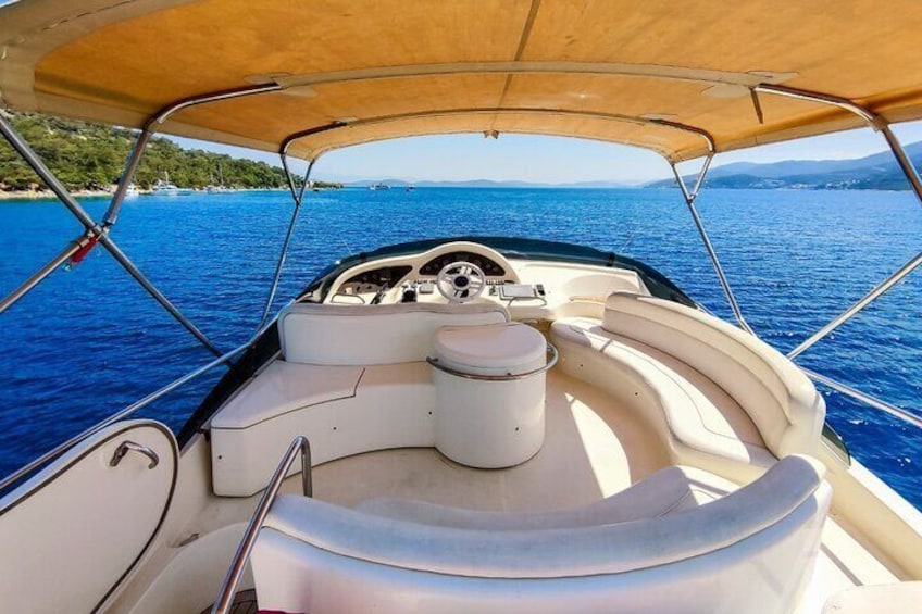 Motoryacht Charter in Bodrum For 7 Hours With Lunch