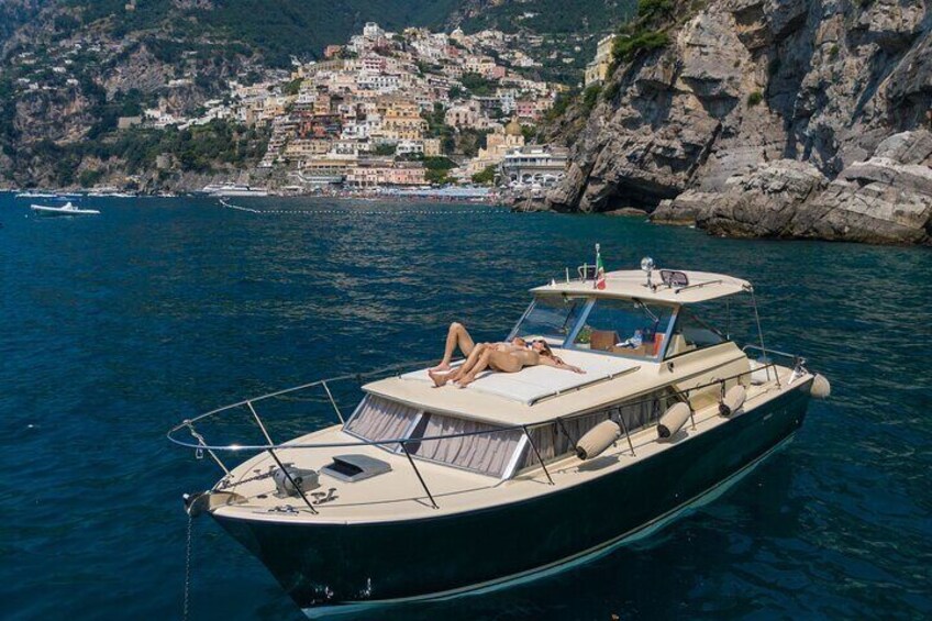 Private boat tour along the Amalfi Coast or Capri from Salerno