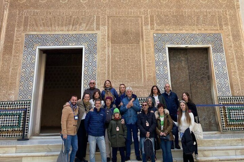 Official Private Alhambra and Generalife Guide (does not include tickets)