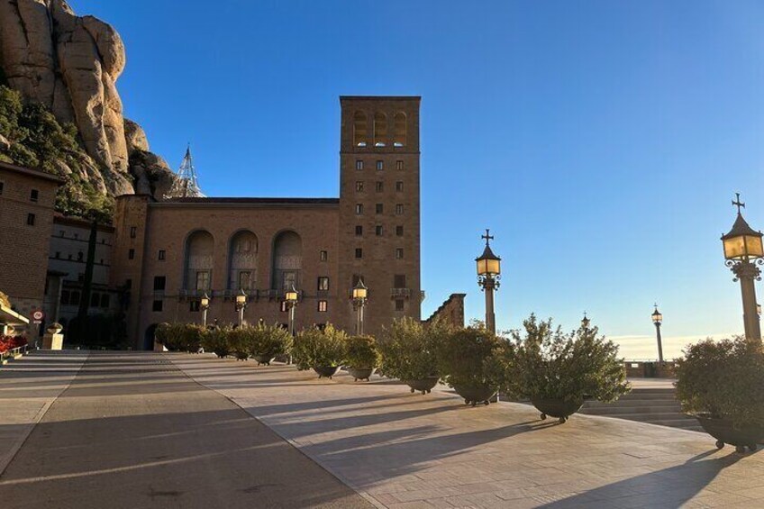 From Barcelona: Be the first tourist in Montserrat! almost private