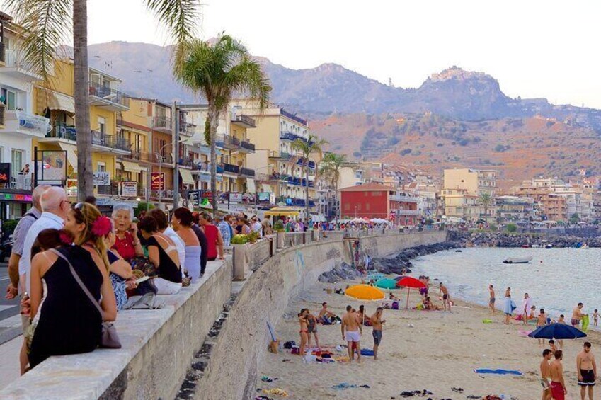 Private Tour from Catania to Etna Naxos and Taormina