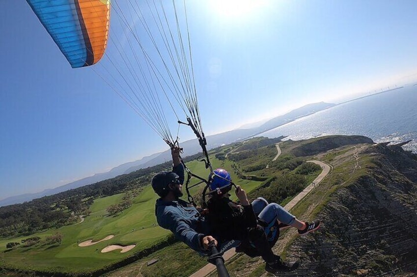 Paragliding flight in Sopelana