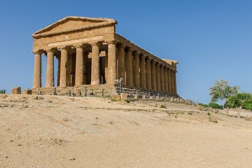 Valley of the Temples Tour from Palermo to Catania 