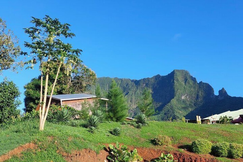 Mystery House and view of Mount Tefatua