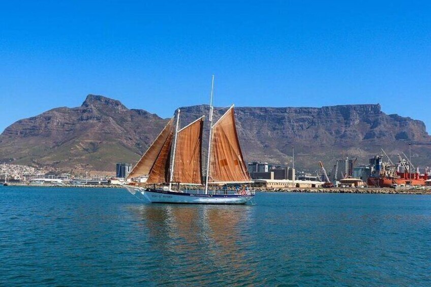 Cape Town 1.5 Hours Sunset Cruise - The Spirit of Victoria