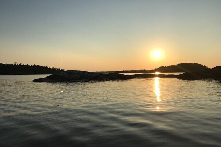 Sunset Kayaking in Stockholm Archipelago