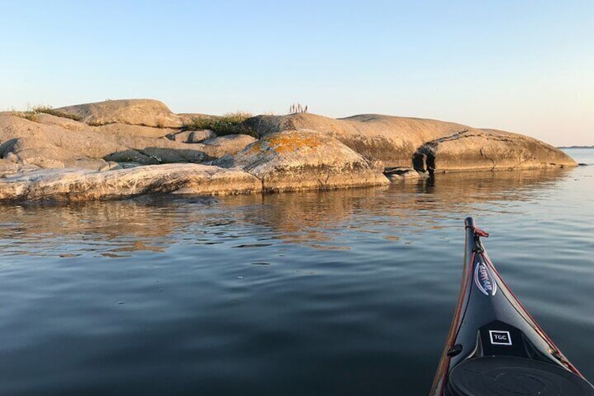 Sunset Kayaking in Stockholm Archipelago