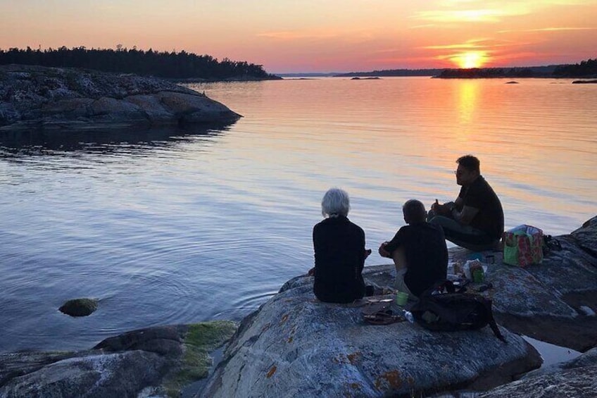 Sunset Kayaking in Stockholm Archipelago