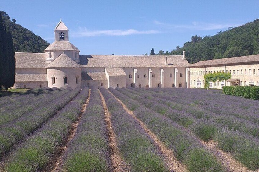 Gordes, Roussillon(+ Ochre Trail) & Fontaine de Vaucluse