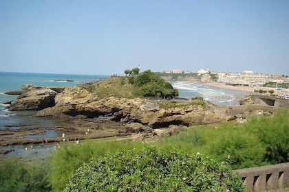 French Coast: Bayonne, Biarritz, San Juan de Luz - Private Tour