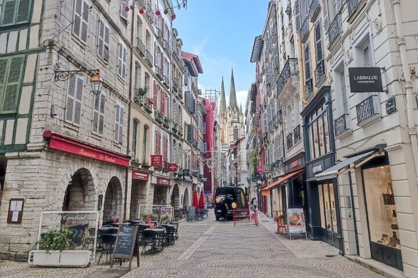 Bayonne
