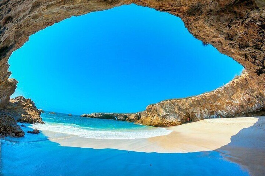 Marietas Islands, Nopalera Beach