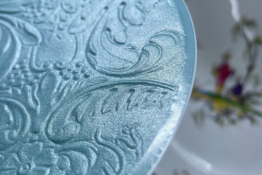Sidonies Fine Porcelain and Crystal Care Workshop in Budapest