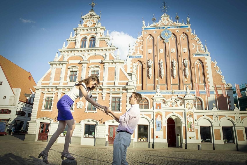 Discover Old Riga Photoshoot Tour