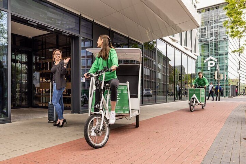 Private guided rickshaw city tour in Munster