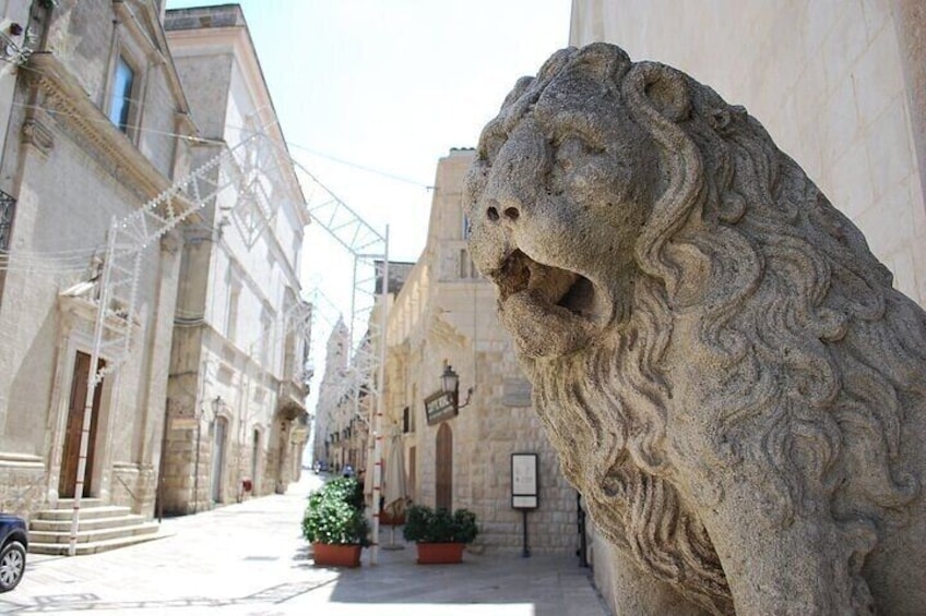 Unesco zone tour: experience the magic of Matera and Alberobello 