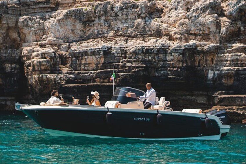 Polignano a Mare: Private Cruise with champagne 2- hours