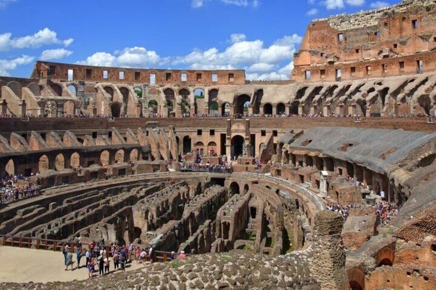 Skip the Line Tour Colosseum and Imperial Forums