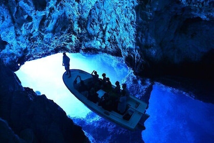 Private Blue Cave and 5 Island Tour