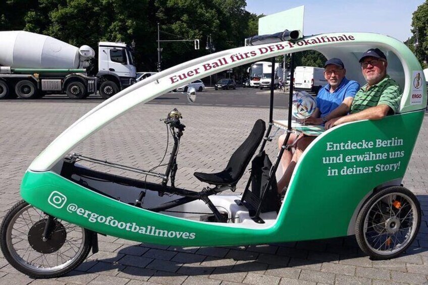 Individual City Tour - 
Rickshaw Sightseeing in Berlin