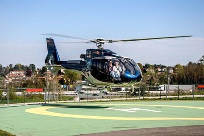 Lake Como Helicopter Tour with Stop for Dinner