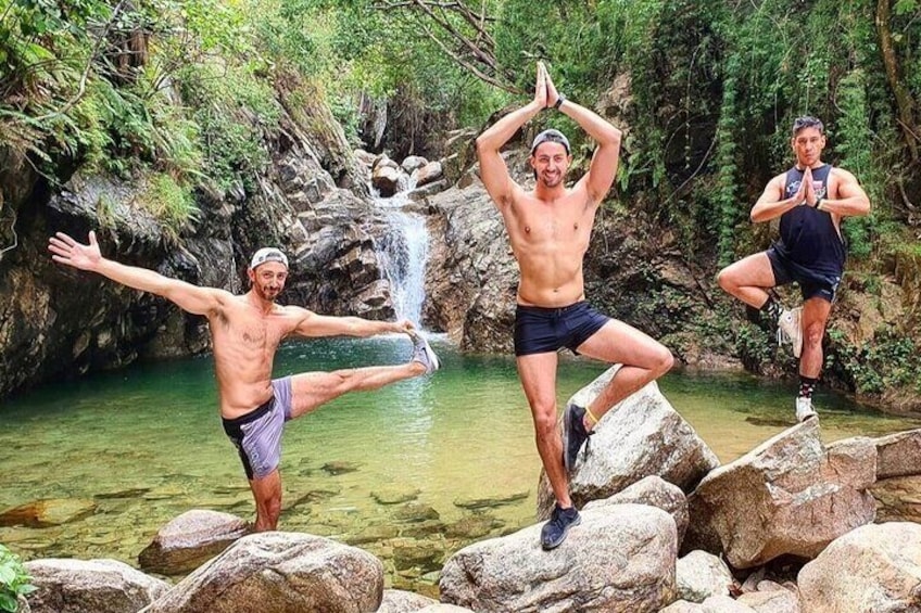 4-Hour Jungle Hike and Waterfall Swim