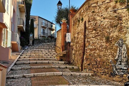Cannes Walking Tour
