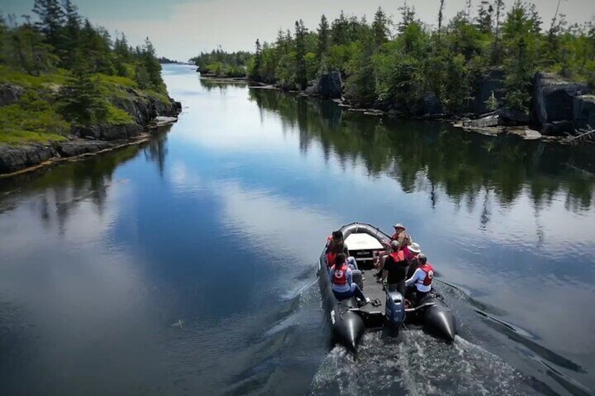 2-Hour Zodiac Coastal Tour in Lunenburg
