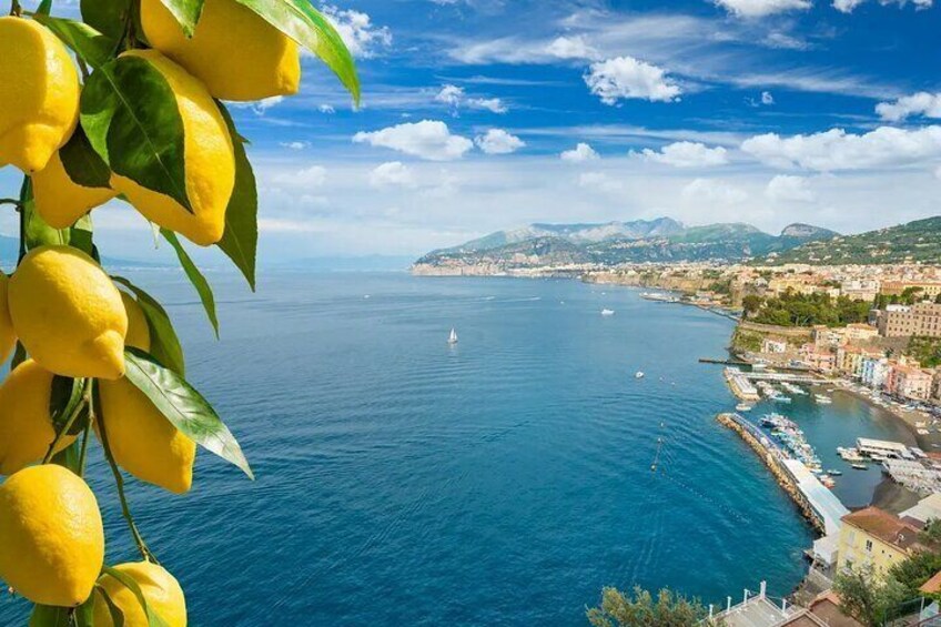 Sorrento Tour with Limoncello tasting from Naples