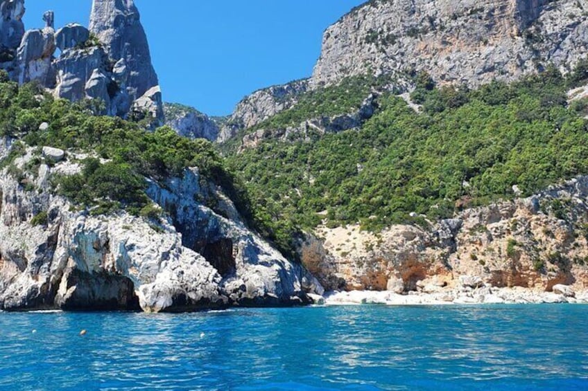 From Cala Gonone: Dinghy trip in the Gulf of Orosei