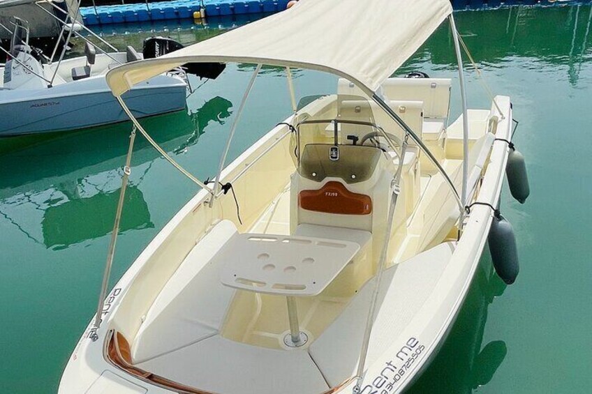 Rent Boat Invictus FX190 8 places independently for 4-Hour