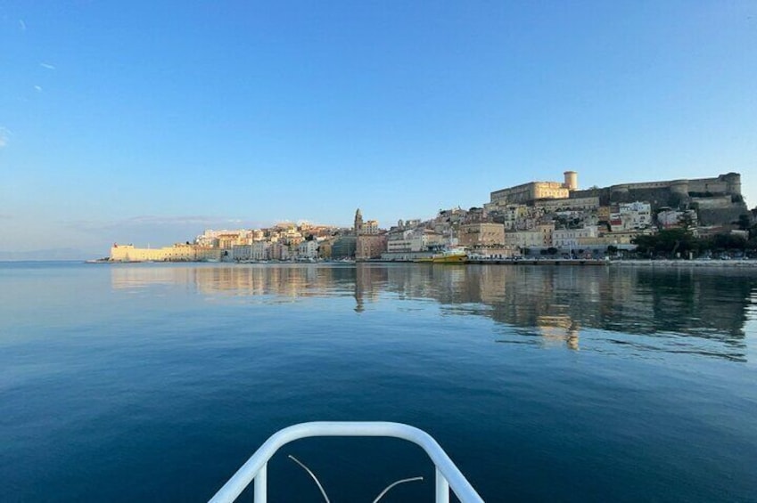 Tourist boat tour of the Gaeta peninsula