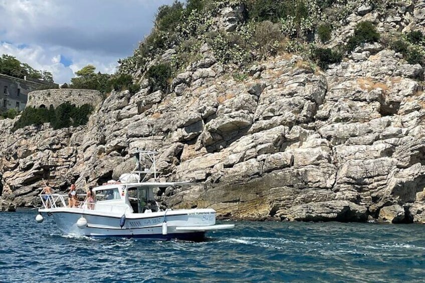 Tourist boat tour of the Gaeta peninsula