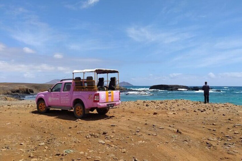 Private Creative Pictures Full Day Island Tour (Off Road inc.)