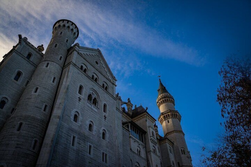 Private Tour to Royal Castle of Neuschwanstein and Hohenschwangau