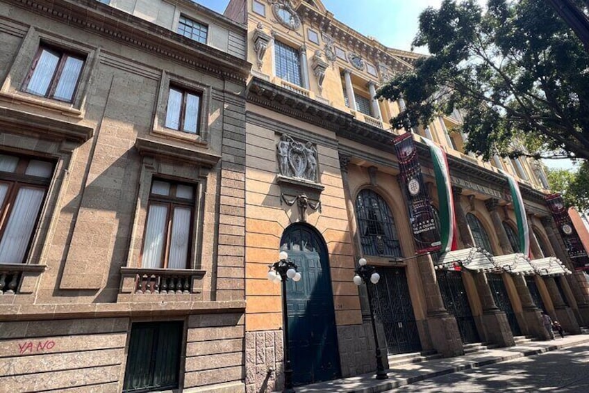 Mexico city's private tour in the historical center
