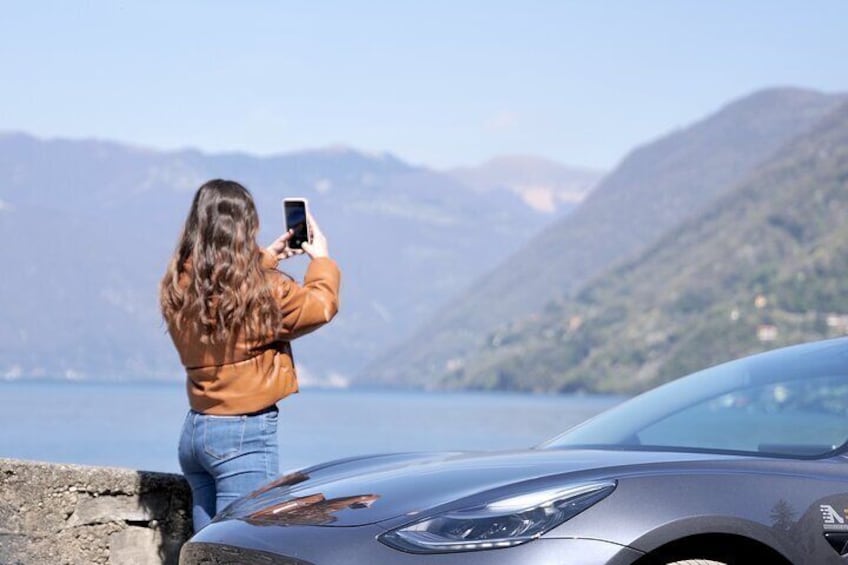 Experience an unforgettable day in Como with our Tesla tour! Admire the fabulous lake and take unique photos!