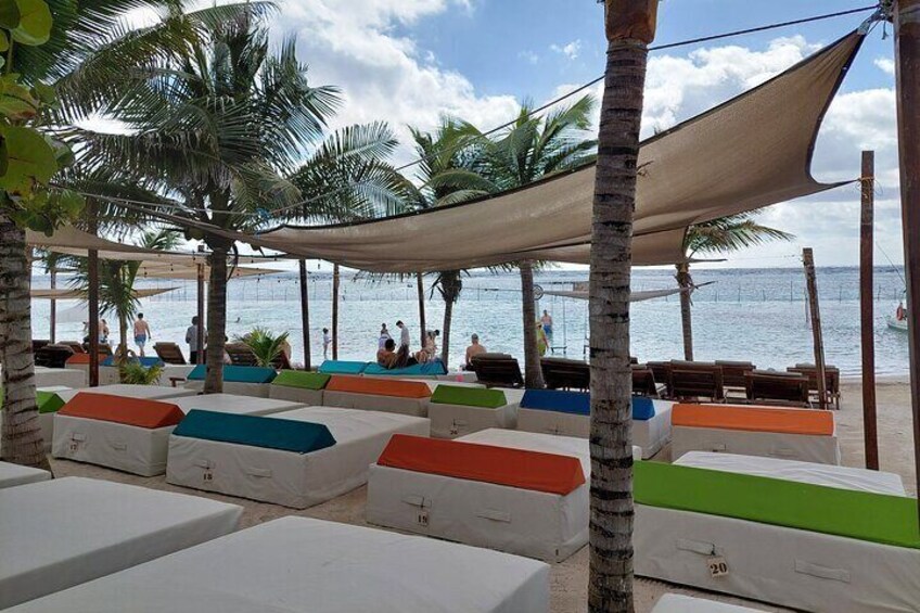 Beach club at Hotel 40 Cañones