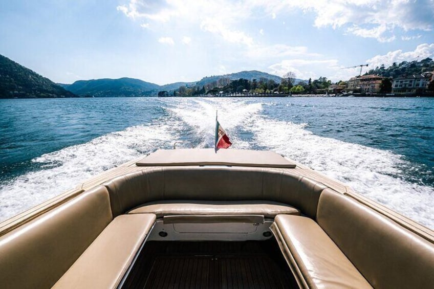 3 Hours Private and Guided Cruise on Lake Como by Motorboat