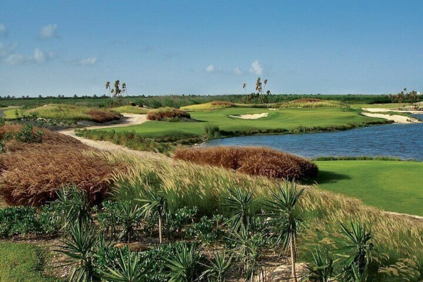 Play Riviera Cancun Golf Course