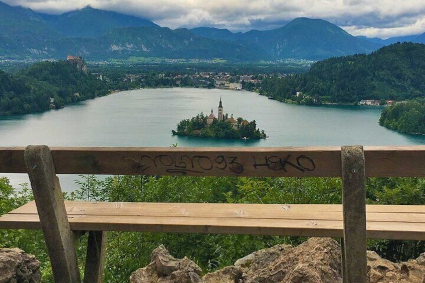 8-Hour Lake Bled, Lake Bohinj and Waterfall Savica Tour