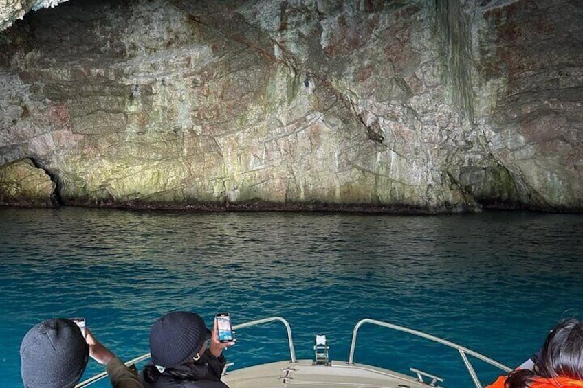 3 Hour Speed Boat Tour to Blue Cave with WiFi and Drinks