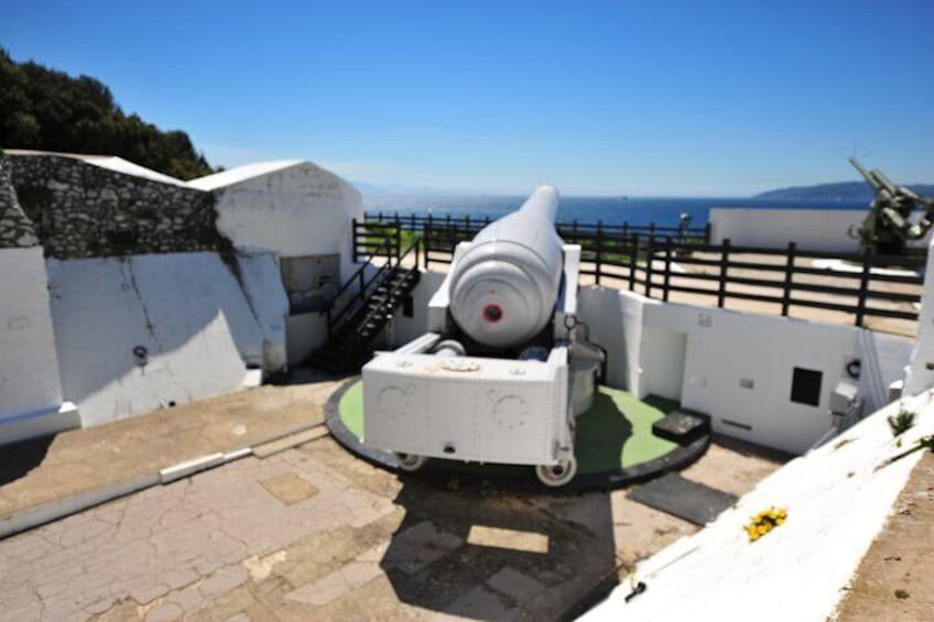 3.30Hrs Private Victory Diamond Rock Tour in Gibraltar