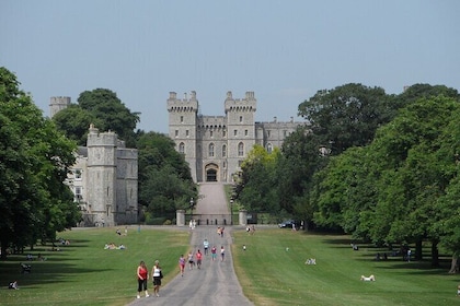 Royal Windsor Castle Private Tour with Fast Track pass